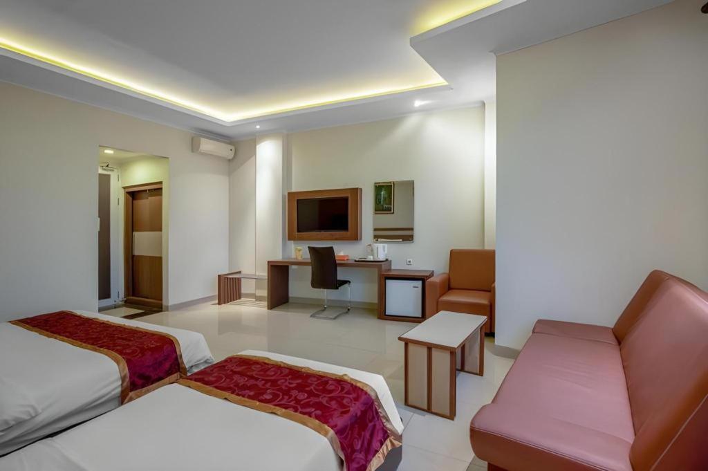 Raffleshom Hotel Bandung Exterior foto