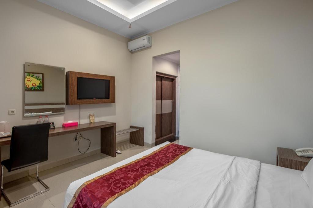 Raffleshom Hotel Bandung Exterior foto